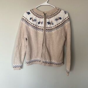 Croft & Barrow Beige Cardigan with Blue Leaf Accents